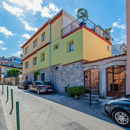 Apartment La Terrazza Sea View *
